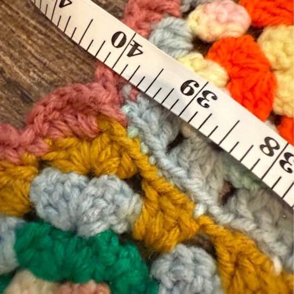 Vintage Handmade Granny Square Crochet Afghan cottagecore - Picture 8 of 10